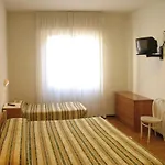 Cecco Hotel